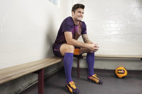 开云体育-CBA季后赛决赛激情夜！布伦森里突外投，AC米兰爆冷洛杉矶湖人